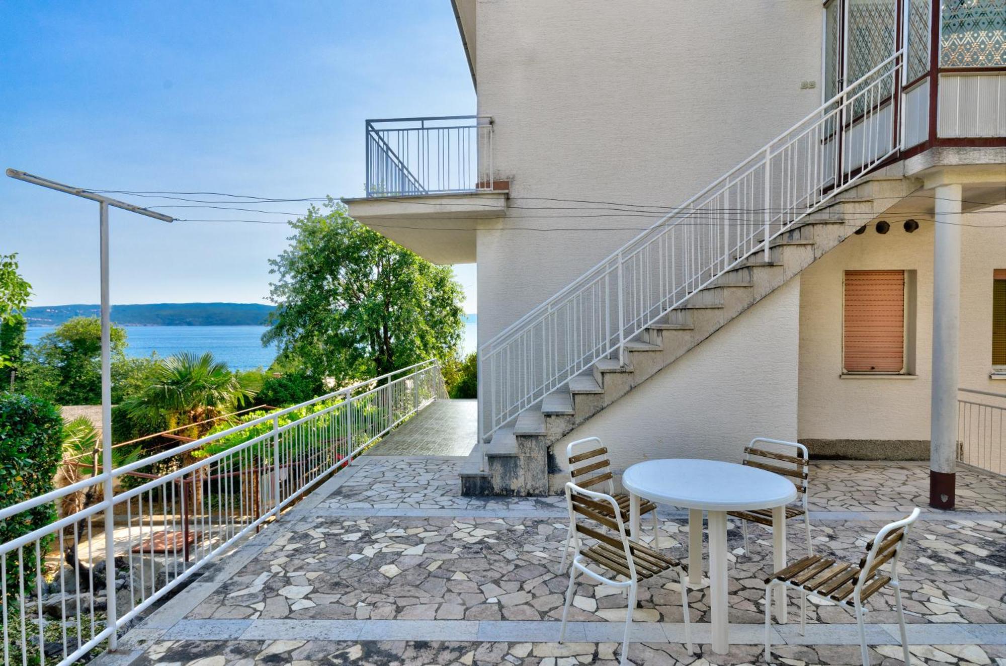 Mica Apartment Crikvenica Bagian luar foto